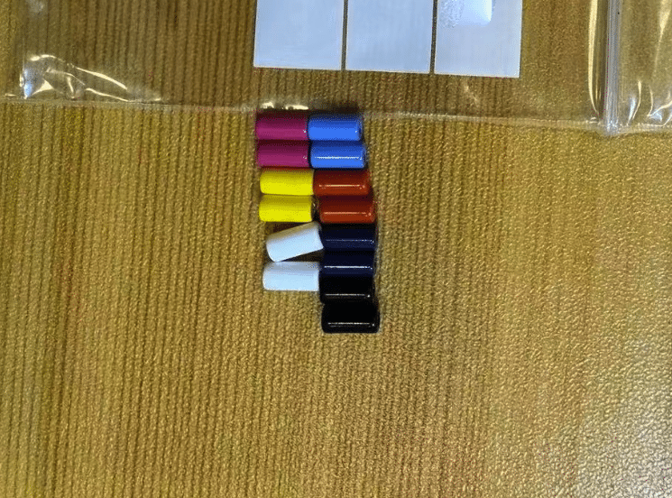 plastic magnet