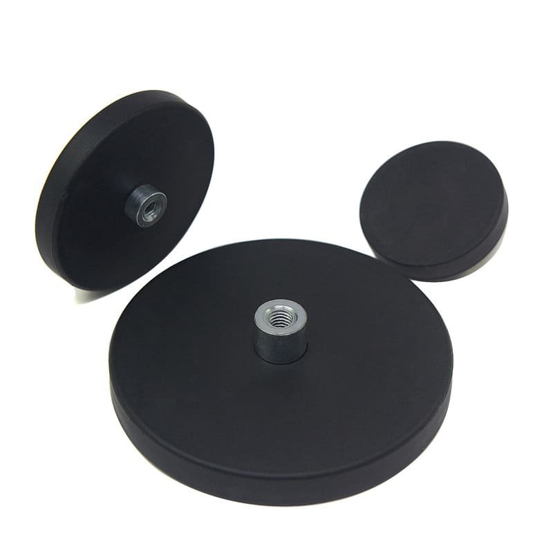 Imanes con recubrimiento de goma (rosca hembra)