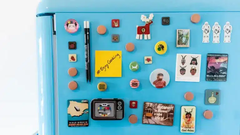 What is a Holding Magnet